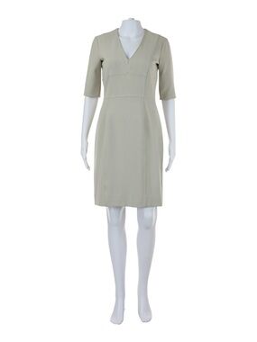 V-Neck Short Sleeve Sheath Dress in Light Sage